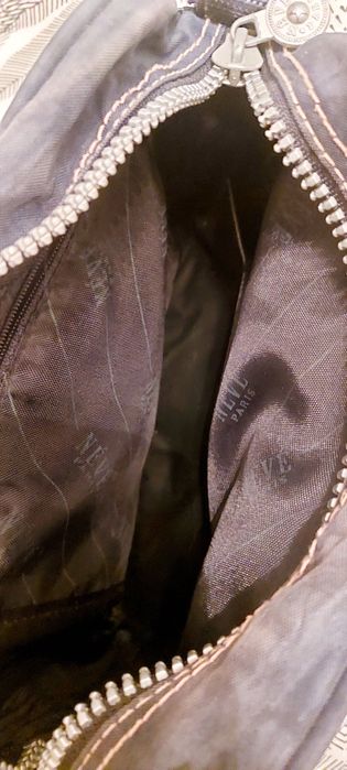 Mala senhora de ganga Névé Paris