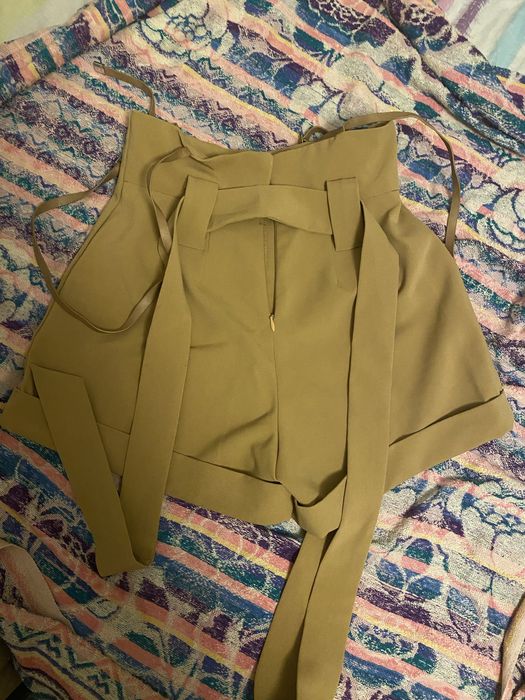 Шорти жіночі розмір S