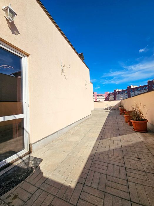 Продаж 2х рівневої квартири з великою терасою! ЖК Другий Парковий