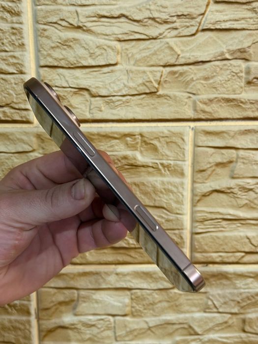IPhone 16 Pro Max 512gb Dessert Titanium / айфон 16 про Макс золотий