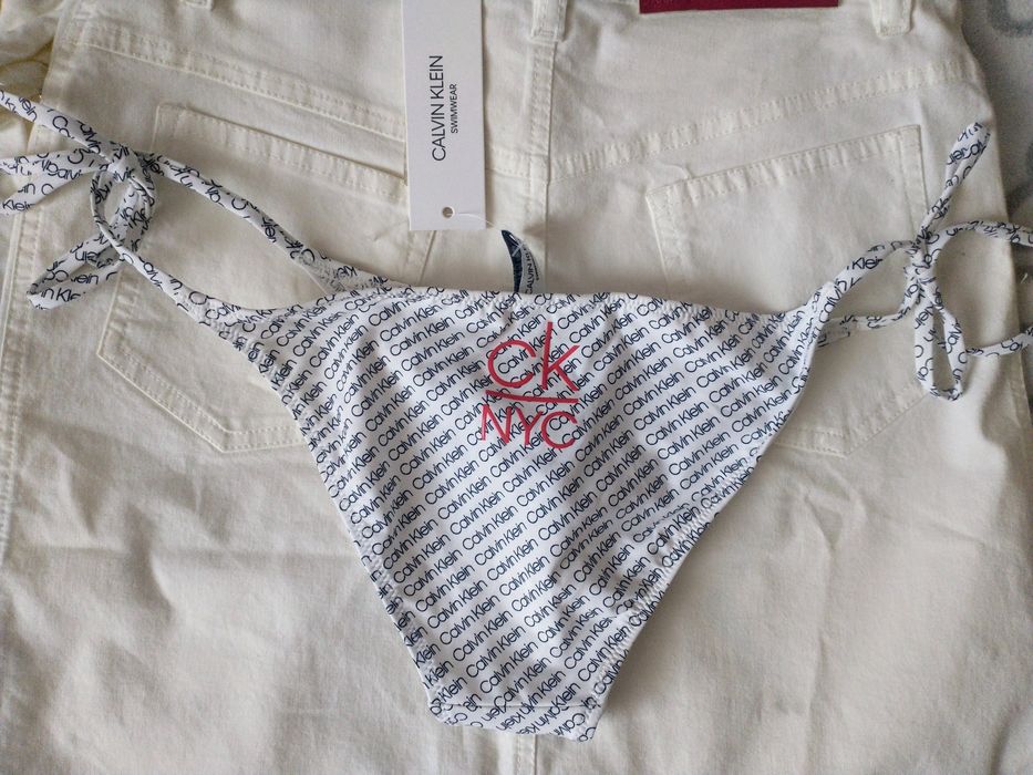 Calvin Kleina NYC Bikini dół