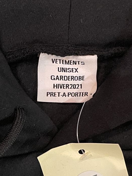 Худі від  Vetements