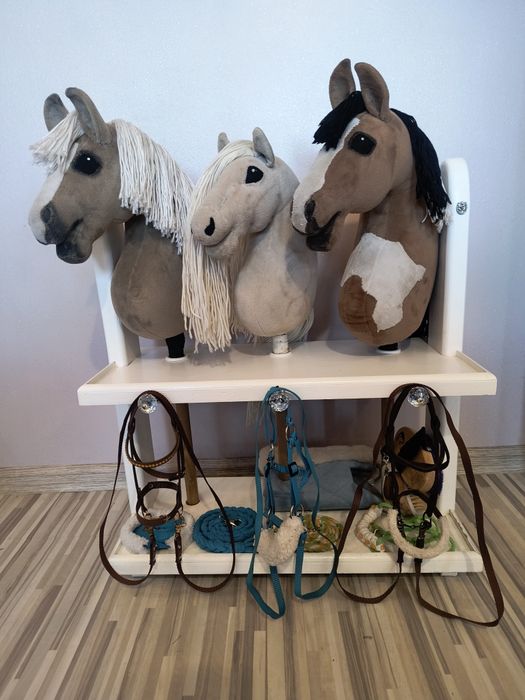 Zestaw hobby horse x3, stajnia