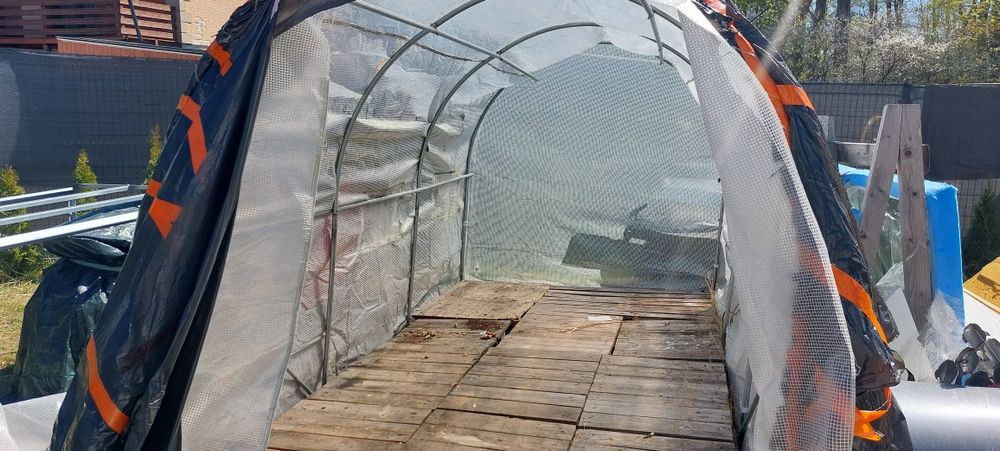 Szklarnia, tunel, namiot. Oddam darmo 4m x 2m