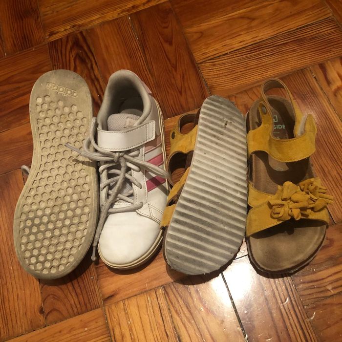 Ténis Adidas e Sandálias Seaside