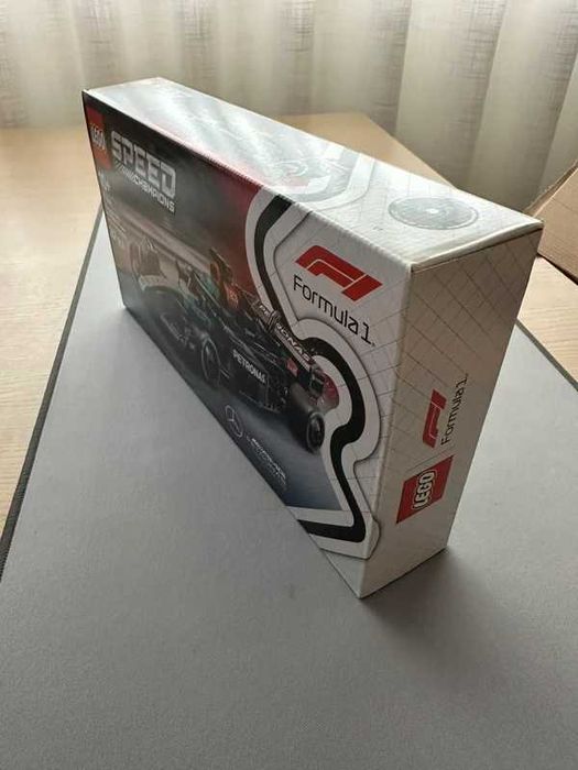 Lego Speed Mercedes Formula 1 - Selado