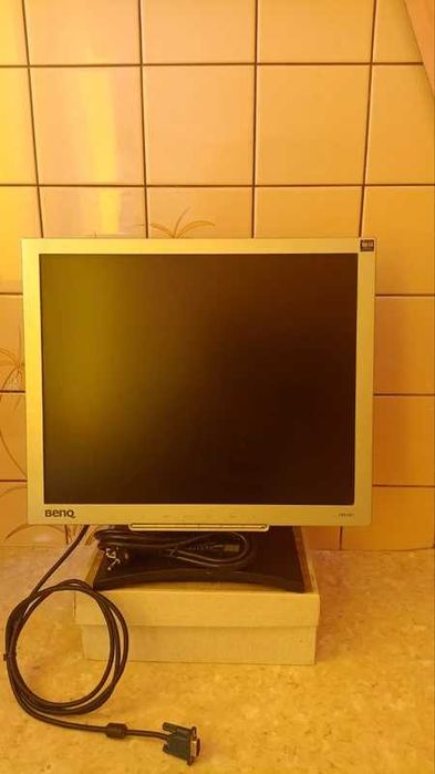 Monitor BenQ 19 cali Q9T4
