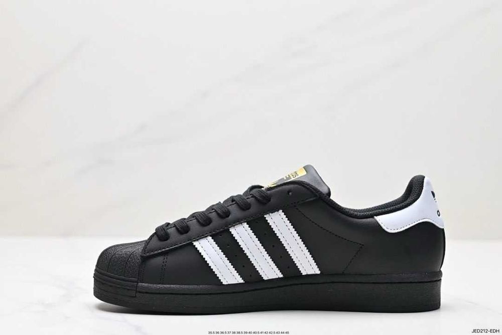 adidas Superstar 2 Black R.36