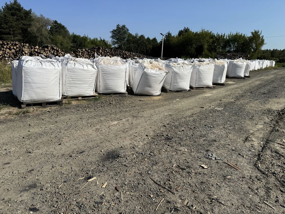 Продам грабову тирсу 1000 грн за куб