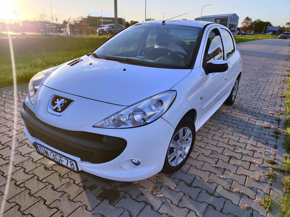 Peugeot 206 plus