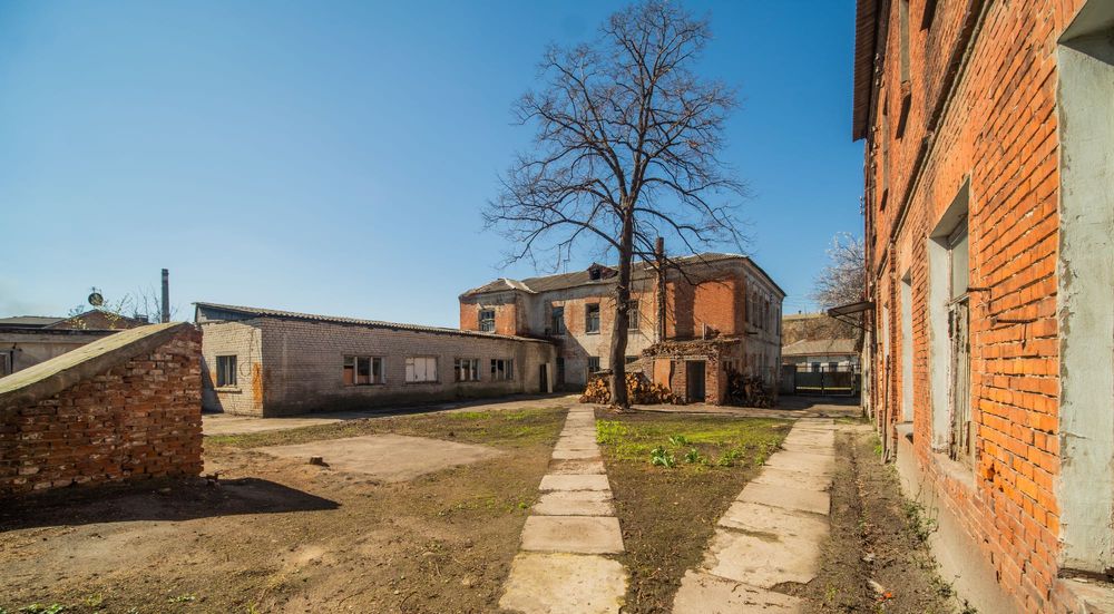 ‼️Продаж комерційного комплексу окремих будівель з двором в центрі‼️