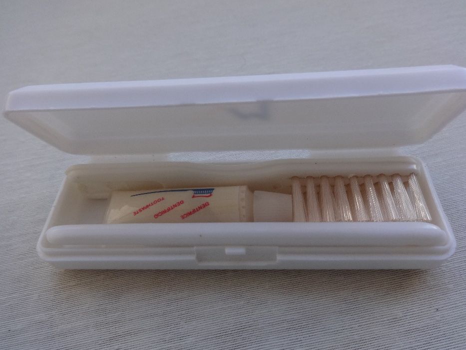 Coleção - Estojo Vintage de Escova de dentes portátil