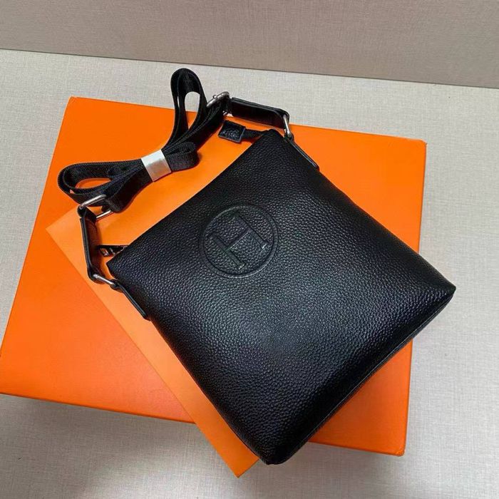 Мужская кожаная сумка на через плече купить чоловіча шкіряна сумка