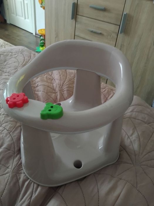 Стільчик для купання