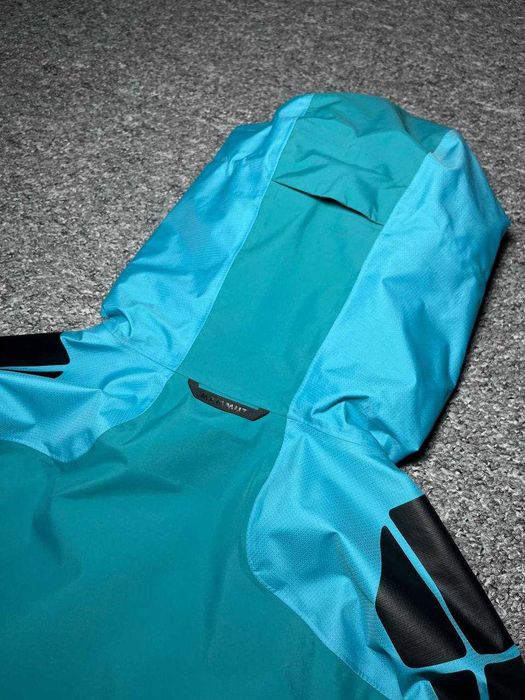 Чоловіча трекінгова куртка MAMMUT Albaron GORE-TEX Pro Shell 28.000мм - Розмір M