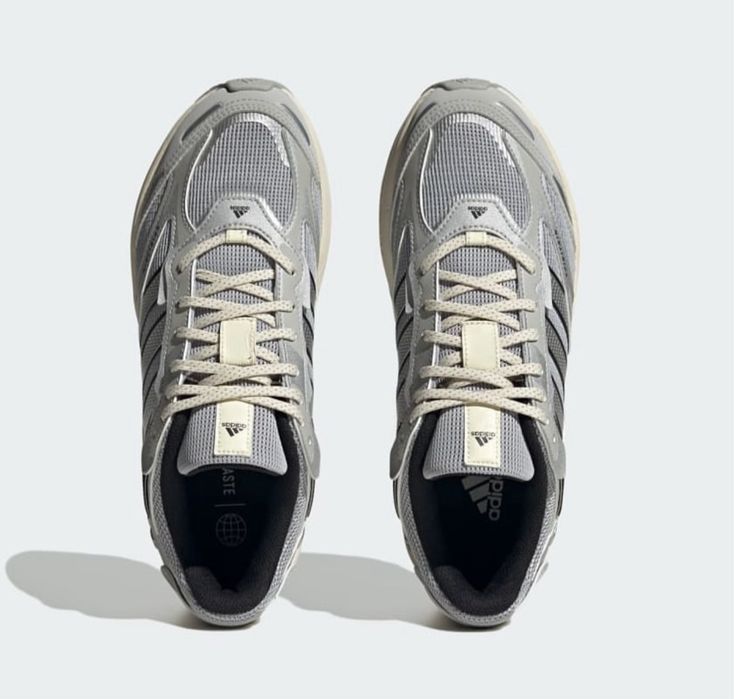 Чоловічі оригінальні кросівки Adidas Spiritain 2000