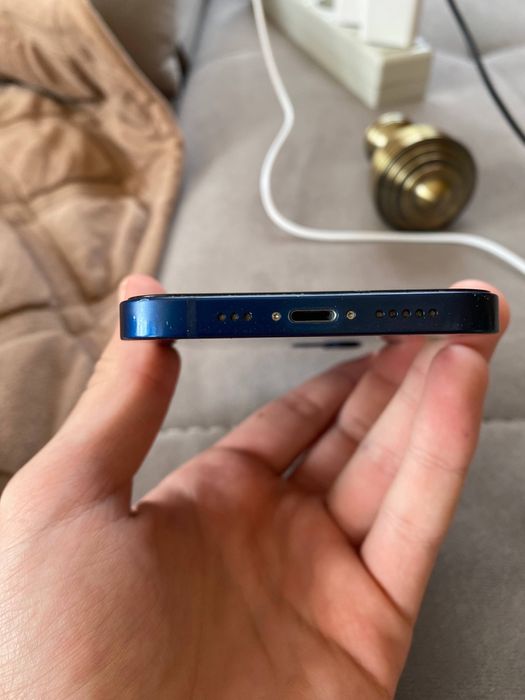 ТЕРМІНОВО Iphone 12 128гб 80%акб