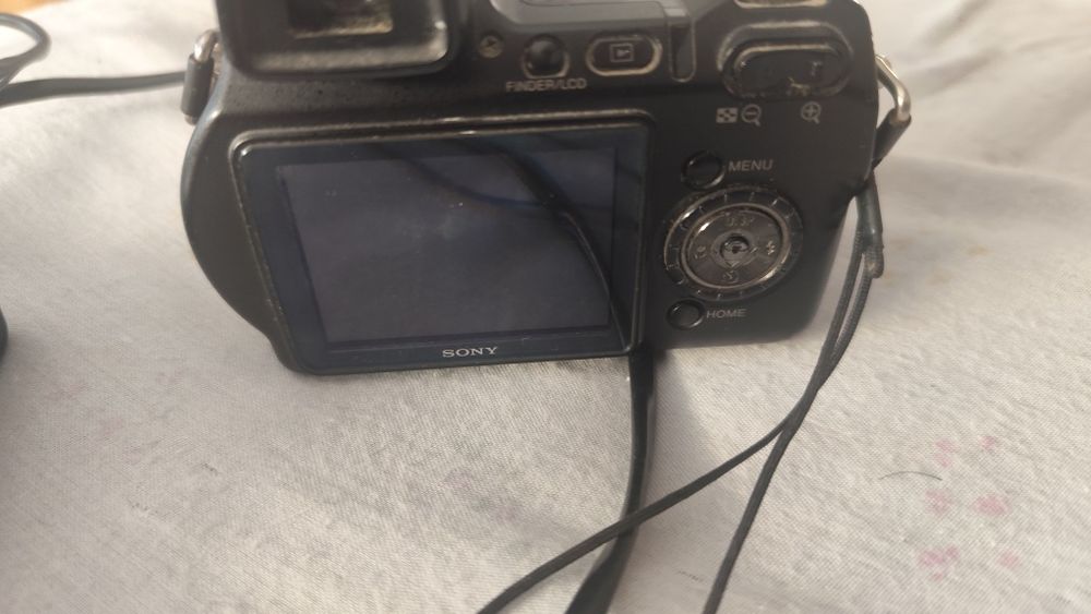Câmera fotográfica Sony dsc-h7