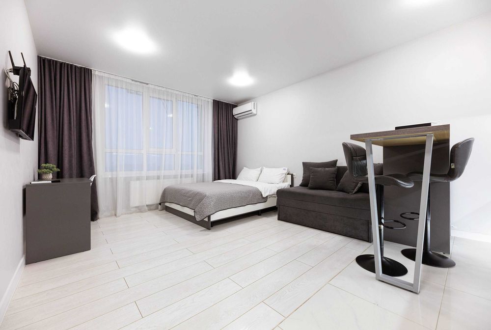 Студія в Олімпік Парк, Лівий берег, Бажана 17Б - подобово. Є укриття.