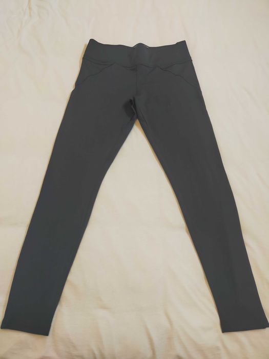 Czarne legginsy rozmiar L