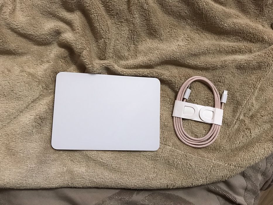 Трекпад Apple Magic Trackpad 2 Pink у відмінному стані