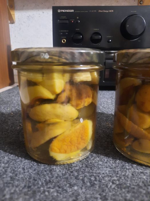 Grzyby marynowane mieszane 0,5l 4 sztuki.