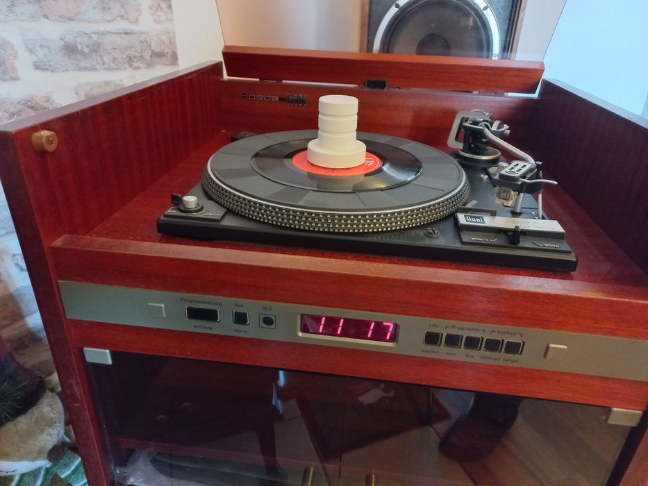 Szafka retro na winyle z gramofonem Dual 1239 A