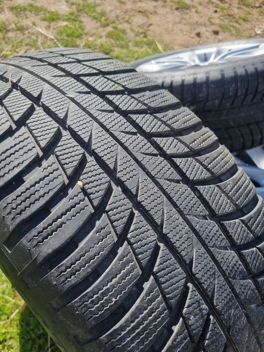 Alufelgi z oponami BMW Styling 18/245/50