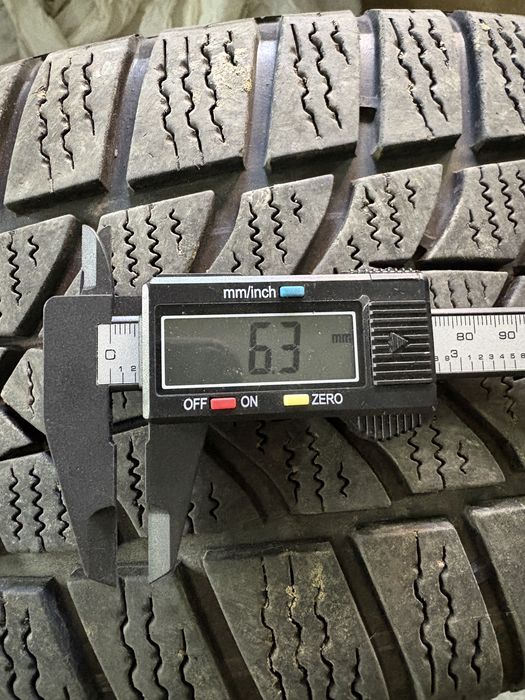 Шини зимові Goodyear UltraGrip Performance gen1 205/55/r16