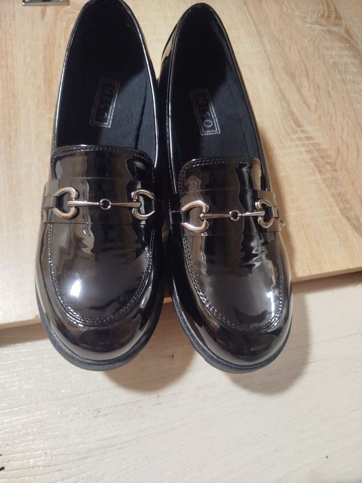 Лофери лаковані MISO 41р, туфлі,25,5 см