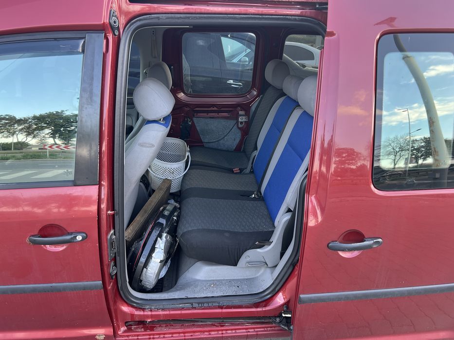Продам дуже економний Vw caddy оригінальний пассажир  life 1.4 газ/бенз 2005р.