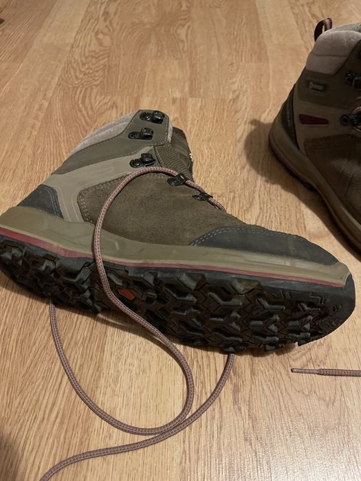 Buty quechua r42 zimowe