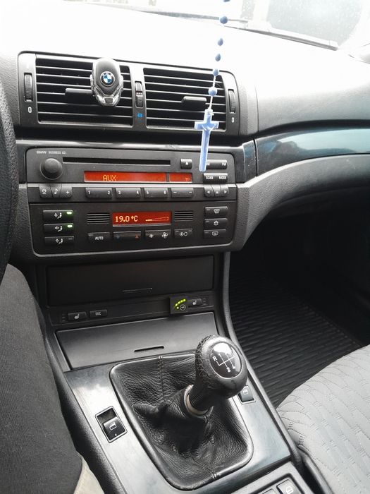 Продам BMW E46 320I