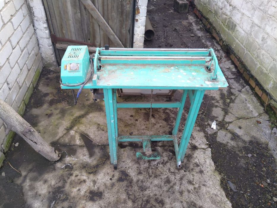 Запайщик пакетів (запаювач поліетилену), промисловий