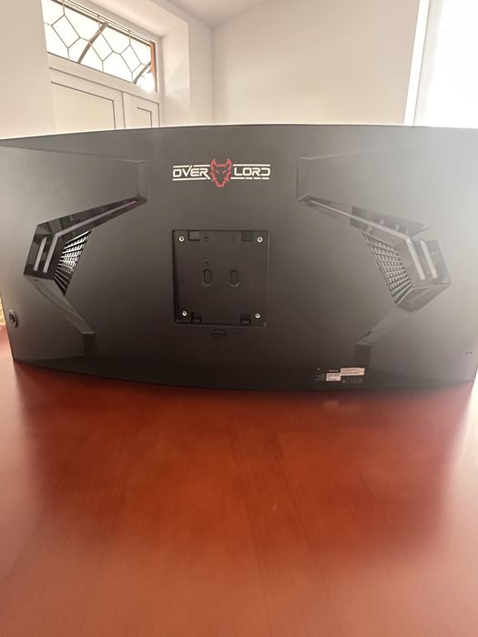 Монітор QUBE Overlord 34''