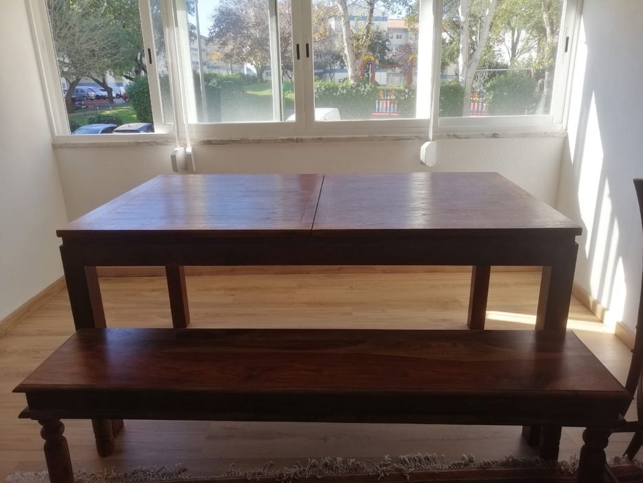 Mesa de Jantar em Madeira