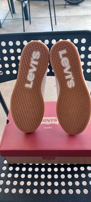 Sapatilhas Levi's Avenue White Khaki N38