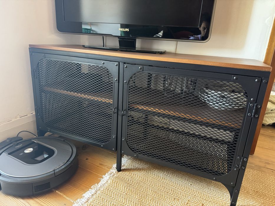 Movel TV ikea fjallbo