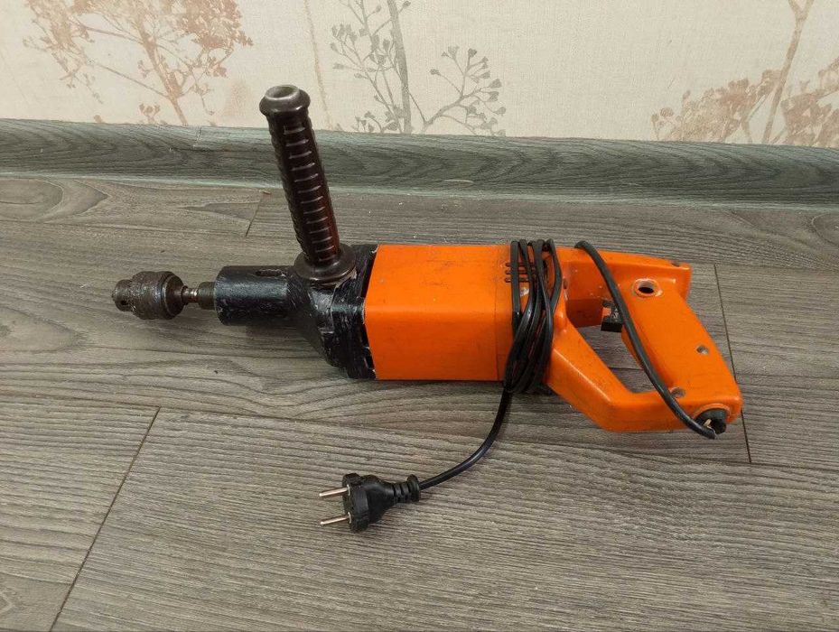Дрель электрическая  СССР . Без  ключика.