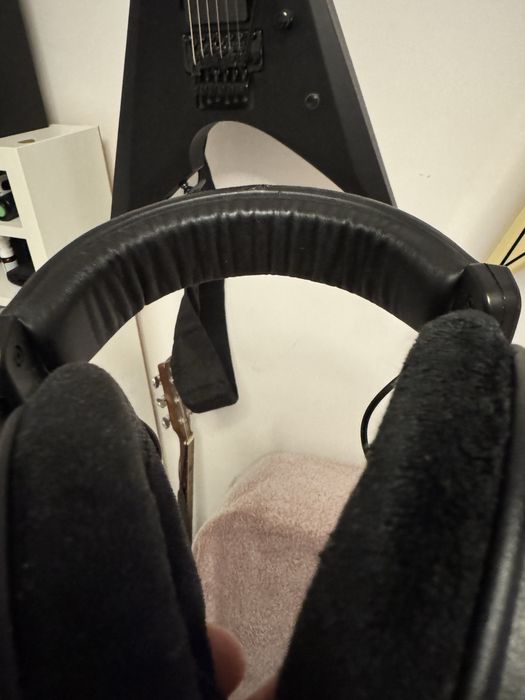 Sluchawki Beyerdynamic DT 990 Pro 250 Ohm – stan bardzo dobry