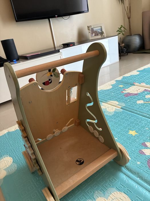 Carrinho de passeio em madeira - multiusos / “Andarilho”
