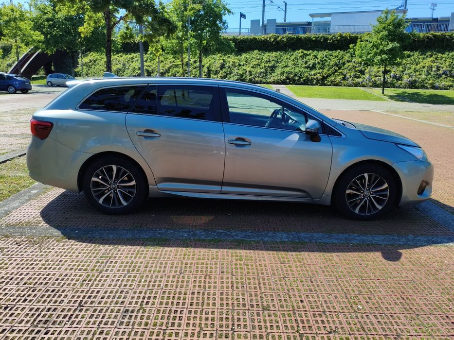 Toyota Avensis Touring Sports