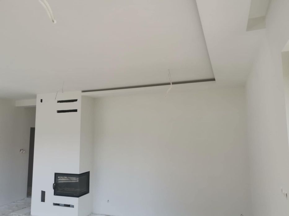 Szpachlowanie, malowanie (wykończenie wnętrz)