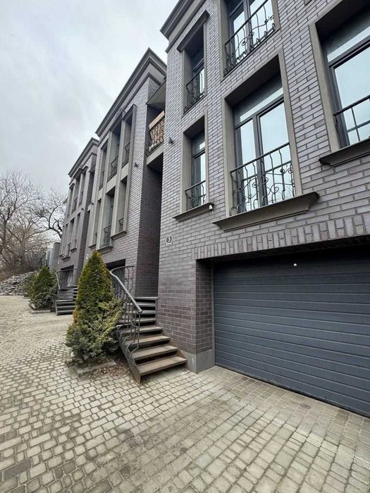 Продажа танхаус дизайнерский ремонт! Радостная 92 Sherlock Home Победа