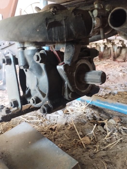 Сівалка зернова.оприскувач, кардан.