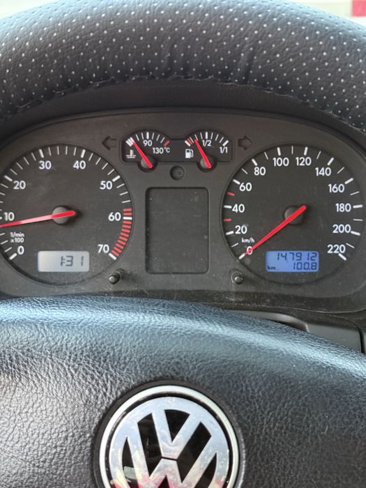 Golf 4 Gasolina 1.4 Com 148.000km