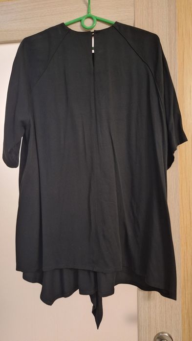 Продам женский костюм