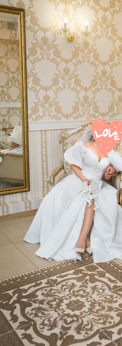 Весільна Сукня.Продам свадебное платье,не венчанное .