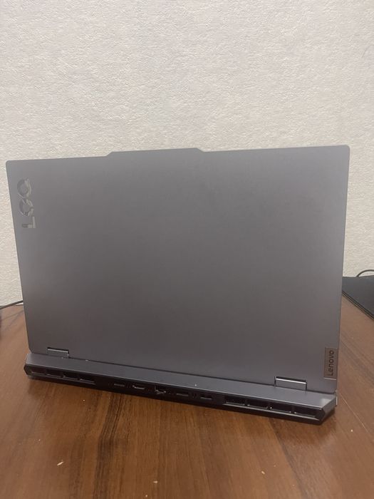 Продаю ноутбук Lenovo LOQ