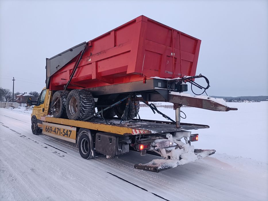 Laweta/ Transport/ Pomoc drogowa/ Assistance/ Wyciągarka/ Holownik